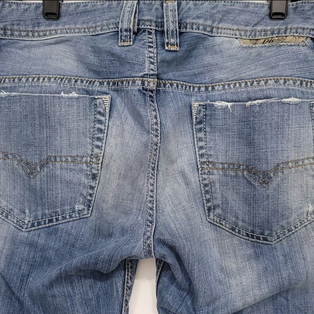 Diesel Men's Light Blue Jeans - Like New
